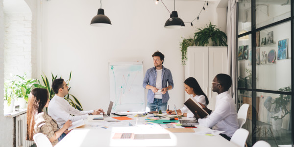 Programas Desarrollo Emocional para Empresas · Fortalecimiento de equipos